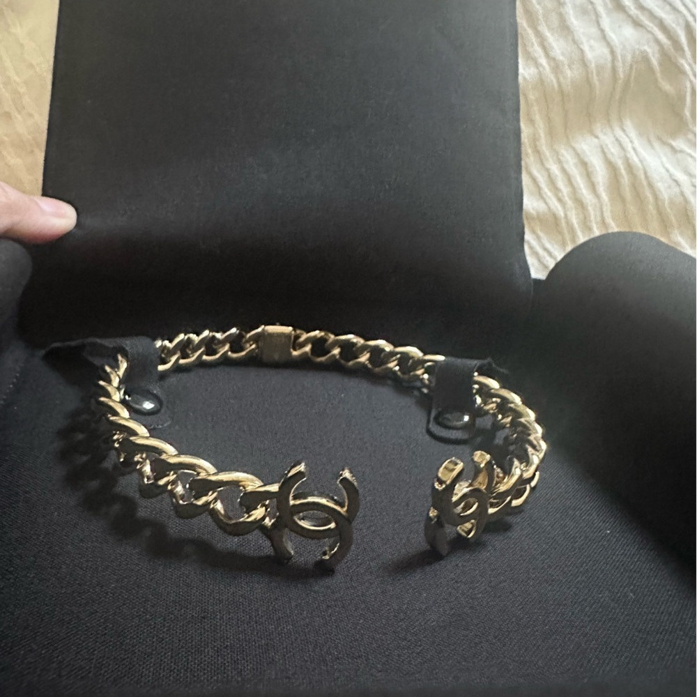 CHANEL CC GOLD CHAIN LINK CHOKER NECKLACE SIZE SMALL BRAND NEW
